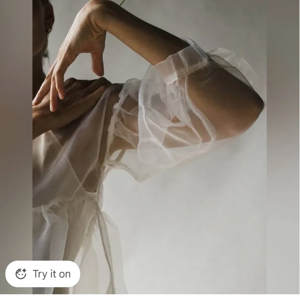 Cult Brand Et Tigre Sheer White Organza Dress in Oat - Picture 3 of 7
